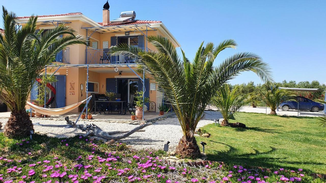 Villa Finiki Messinia Upstairs Экстерьер фото